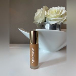 MARC JACOBS Extra Shot Concealer